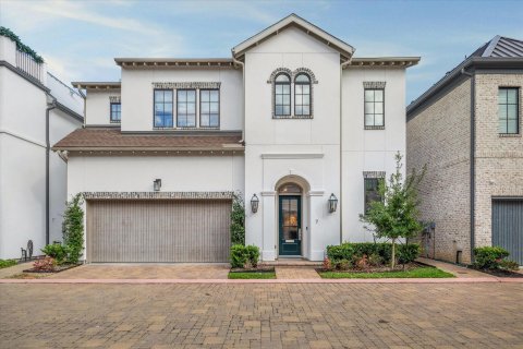 7 N Raintree Hollow Lane